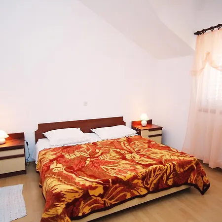 Jezera 9502c Apartment